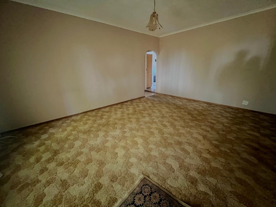 5 Bedroom Property for Sale in Protea Park North West